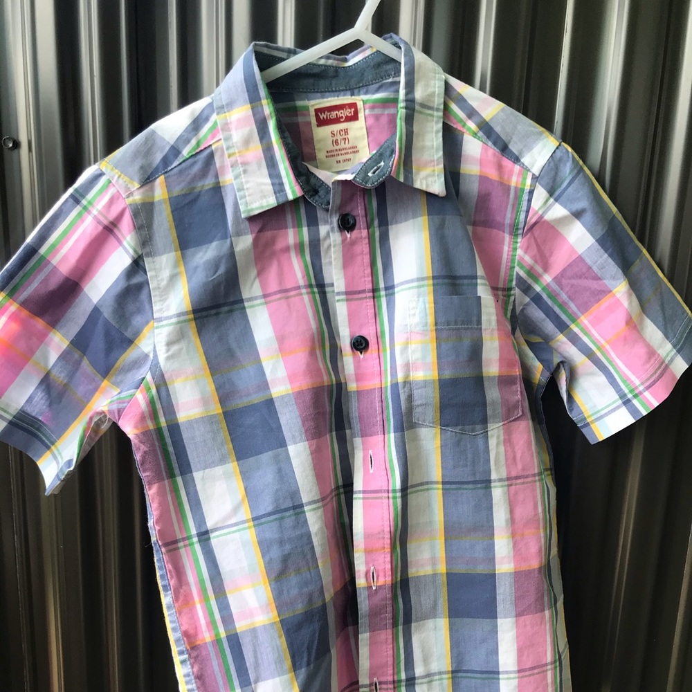 Wrangler Boys Dress Shirt plaid Size 6/7 Pink/Blue